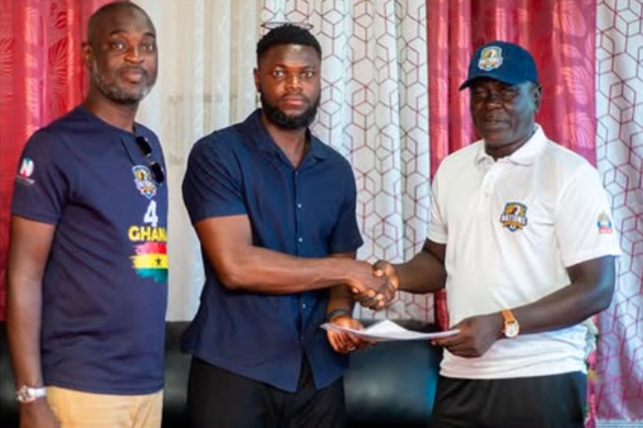 The appointment of Frimpong Manso as Head Coach and Aboagye Dacosta as his Assistant