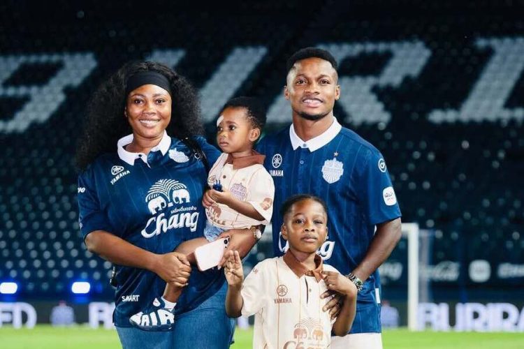 Emmanuel Toku with the family