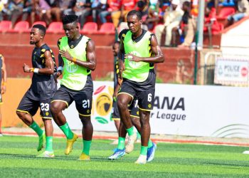 Asante Kotoko players