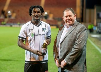 Nurudeen Abdulai (on the left)