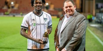 Nurudeen Abdulai (on the left)